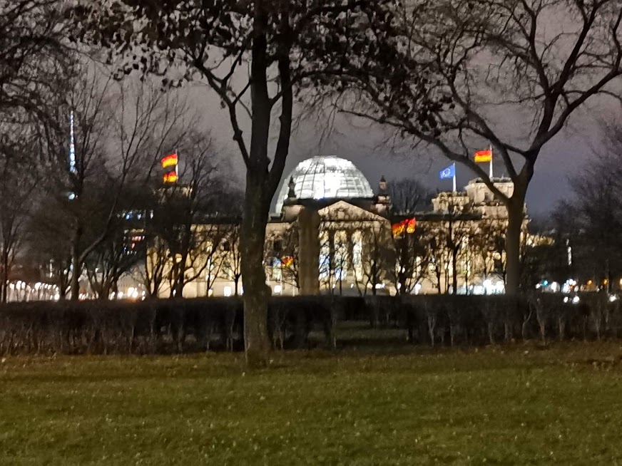 Gedankensplitter zum politischen Auftrag der Kirchen